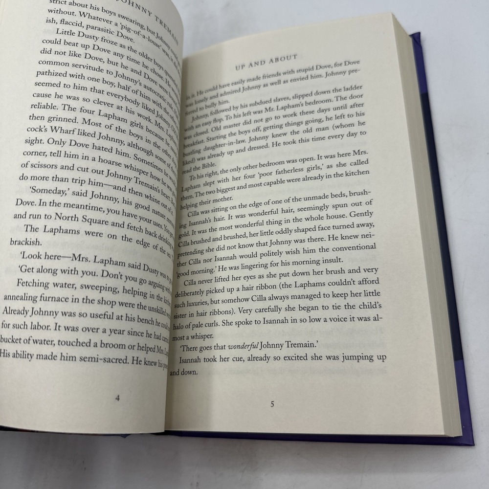 Johnny Tremain : A Story of Boston in Revolt, Hardcover by Forbes, Esther 2018 - Picture 15 of 16